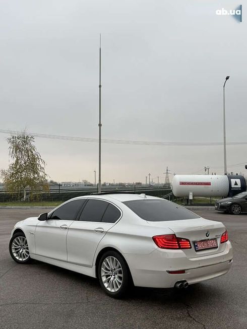 BMW 5 серия 2014 - фото 4