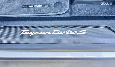 Porsche Taycan 2020 - фото 26