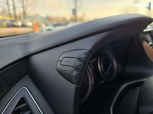 Infiniti QX80 2017 - фото 19