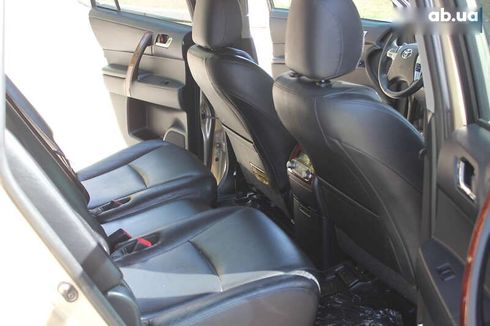 Toyota Highlander 2011 - фото 24