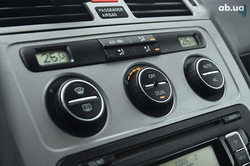 Volkswagen Touran 2008 - фото 22