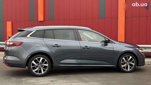 Renault Megane 2016 - фото 12
