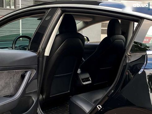 Tesla Model 3 2020 - фото 16