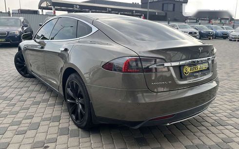 Tesla Model S 2016 - фото 5