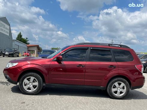 Subaru Forester 2012 красный - фото 10