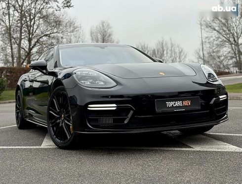 Porsche Panamera 2017 - фото 24