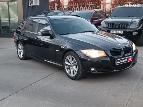 BMW 3 серия 2010 черный - фото 8