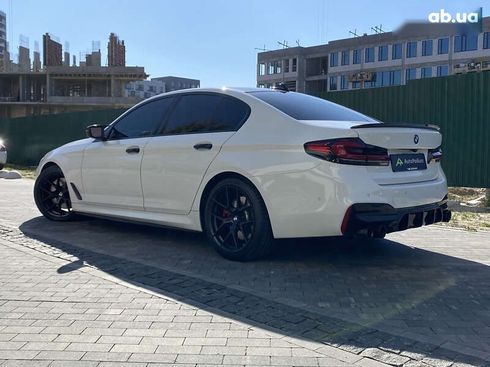 BMW 5 серия 2018 - фото 4