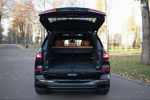 BMW X7 2021 - фото 13