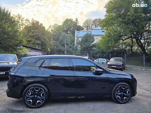 BMW iX 2023 - фото 8