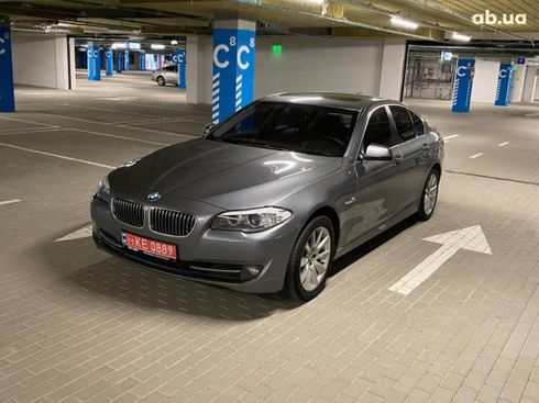 BMW 5 серия 2012 - фото 2