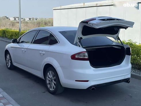 Ford Mondeo 2011 - фото 13
