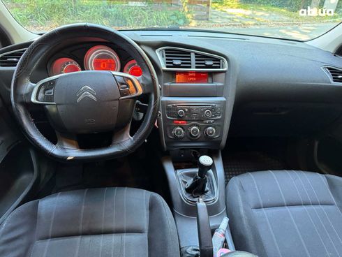 Citroёn C4 2011 белый - фото 16