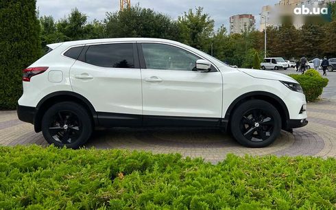 Nissan Qashqai 2018 - фото 8