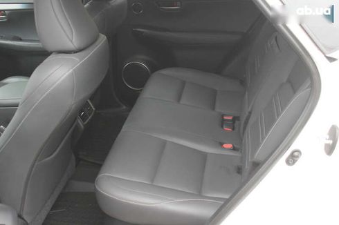 Lexus NX 2017 - фото 29