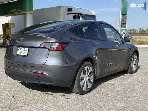 Tesla Model Y 2023 - фото 13