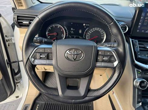 Toyota Land Cruiser 2022 - фото 14