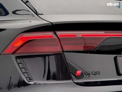 Audi RS Q8 2024 - фото 26