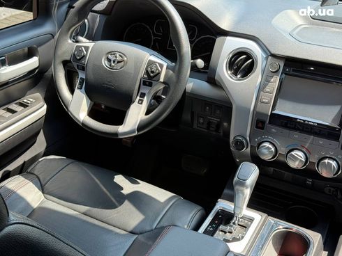 Toyota Tundra 2019 черный - фото 74