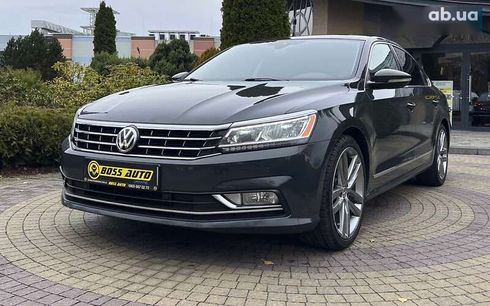 Volkswagen Passat 2017 - фото 3