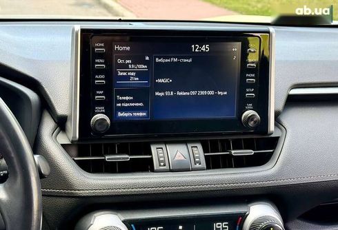 Toyota RAV4 2019 - фото 30