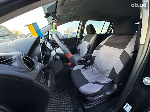 Mazda 5 2011 - фото 15