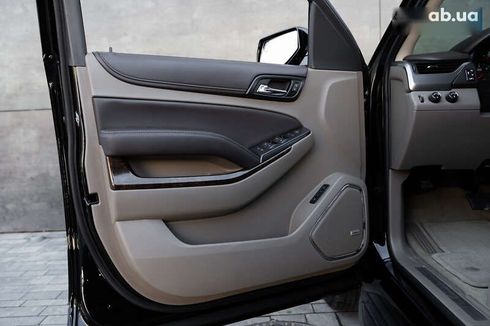 Chevrolet Suburban 2015 - фото 15