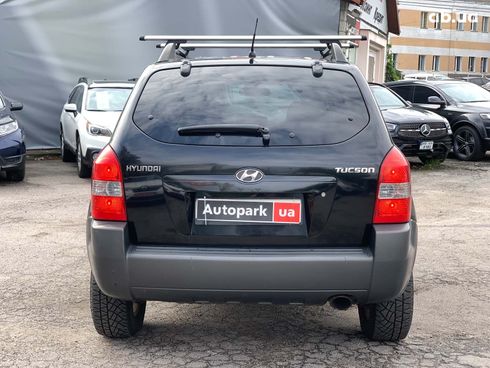 Hyundai Tucson 2008 черный - фото 6