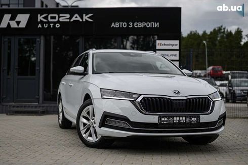 Skoda Octavia 2021 - фото 15