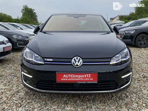 Volkswagen e-Golf 2020 - фото 11