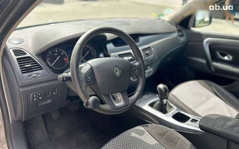 Renault Laguna 2011 - фото 8