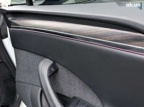 Tesla Model S 2022 - фото 10