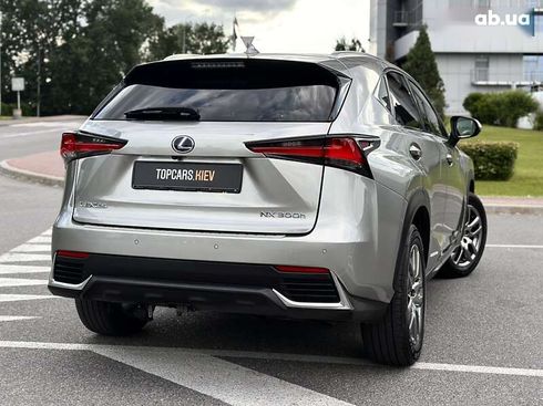Lexus NX 2019 - фото 11