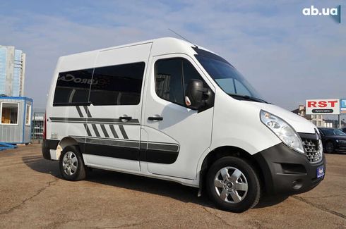 Renault Master 2017 - фото 30