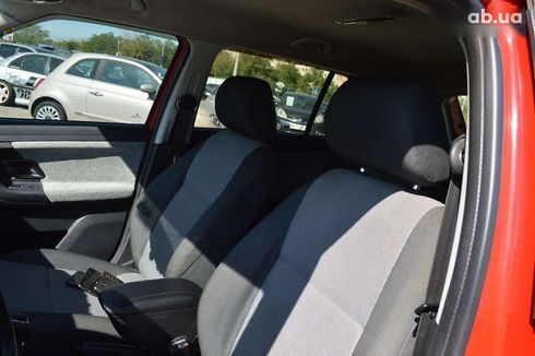 Skoda Fabia 2011 - фото 9