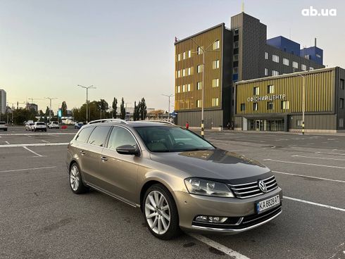 Volkswagen Passat 2012 коричневый - фото 4