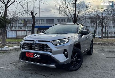 Toyota RAV4 2020 - фото 3