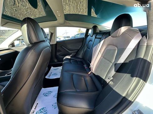 Tesla Model 3 2020 - фото 16