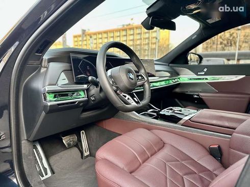 BMW 7 серия 2023 - фото 26