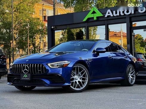 Mercedes-Benz AMG GT 4 2019 - фото 5