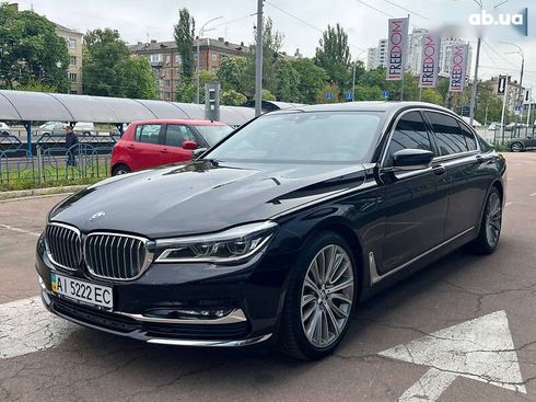 BMW 7 серия 2017 - фото 2