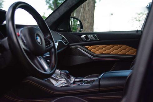 BMW X5 M 2020 - фото 17