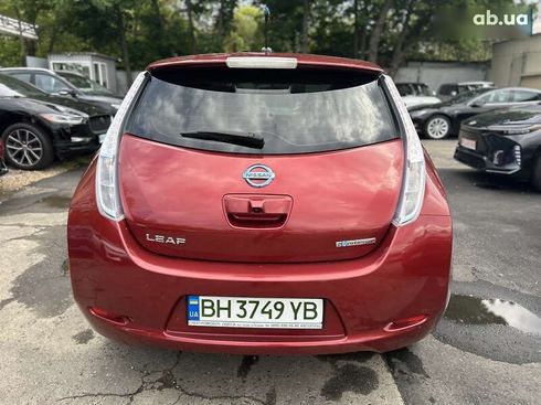 Nissan Leaf 2013 - фото 2