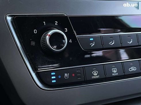 Hyundai Sonata 2016 - фото 20