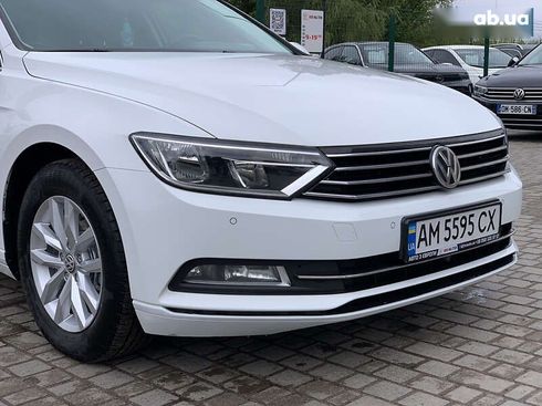 Volkswagen Passat 2017 - фото 8