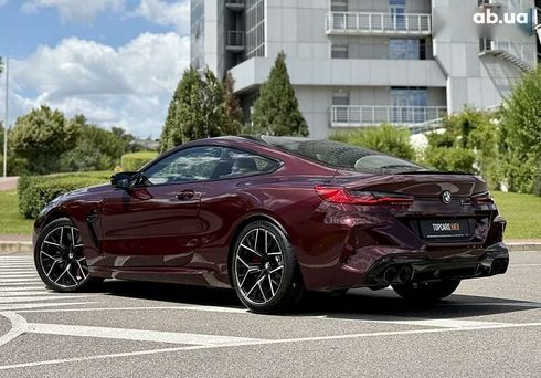 BMW M8 2022 - фото 8