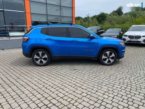 Jeep Compass 2017 - фото 8