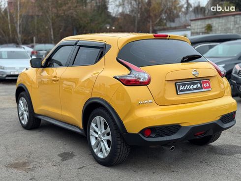 Nissan Juke 2017 желтый - фото 13