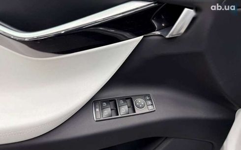 Tesla Model X 2017 - фото 10
