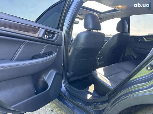Subaru Legacy 2018 - фото 16
